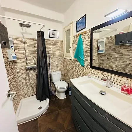 Central Апартаменты *